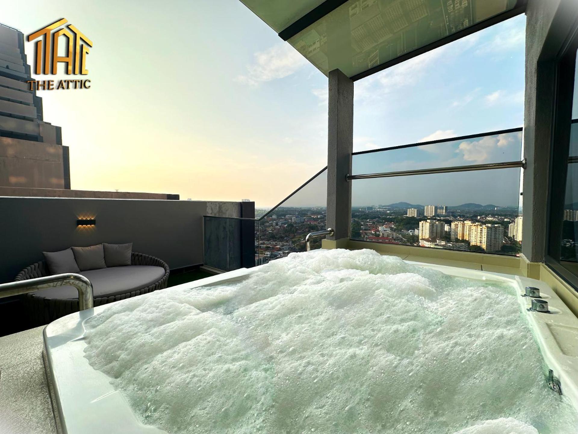 Apartment Attic Imperio & Jonker